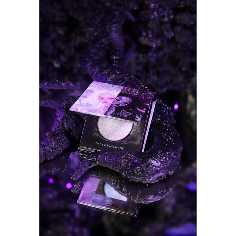 Magnetic Highlighter in Dark Dreamscape