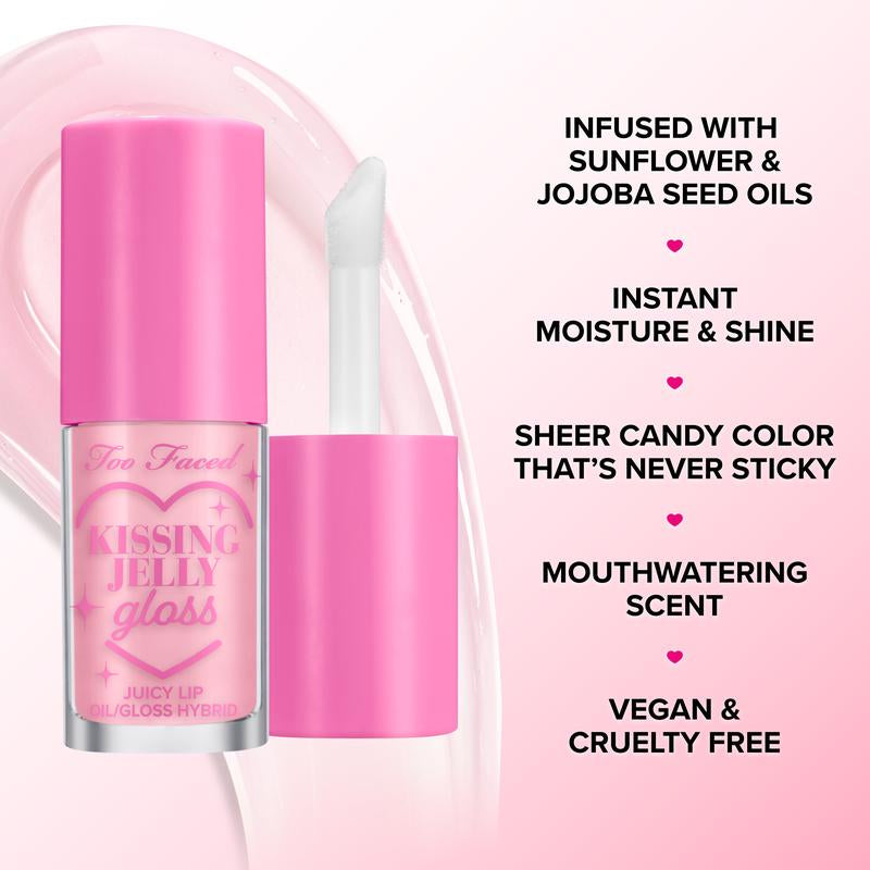 Too Faced Dream a Little Dream Gift Set: Cloud Crush Blush & Hydrating Kissing Jelly Lip Gloss