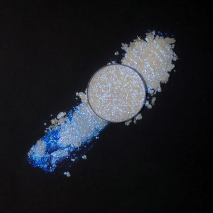 Magnetic Highlighter in Dark Dreamscape