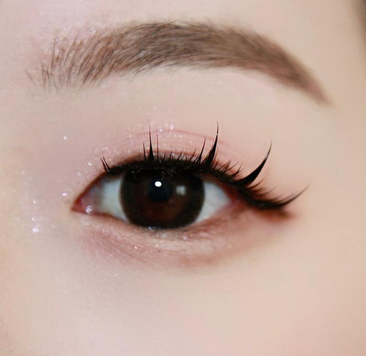 5 Pairs of Reusable Glossy Synthetic False Lashes - Lightweight Anime-Inspired Eyelashes for Everyday Glam and Cosplay Makeup